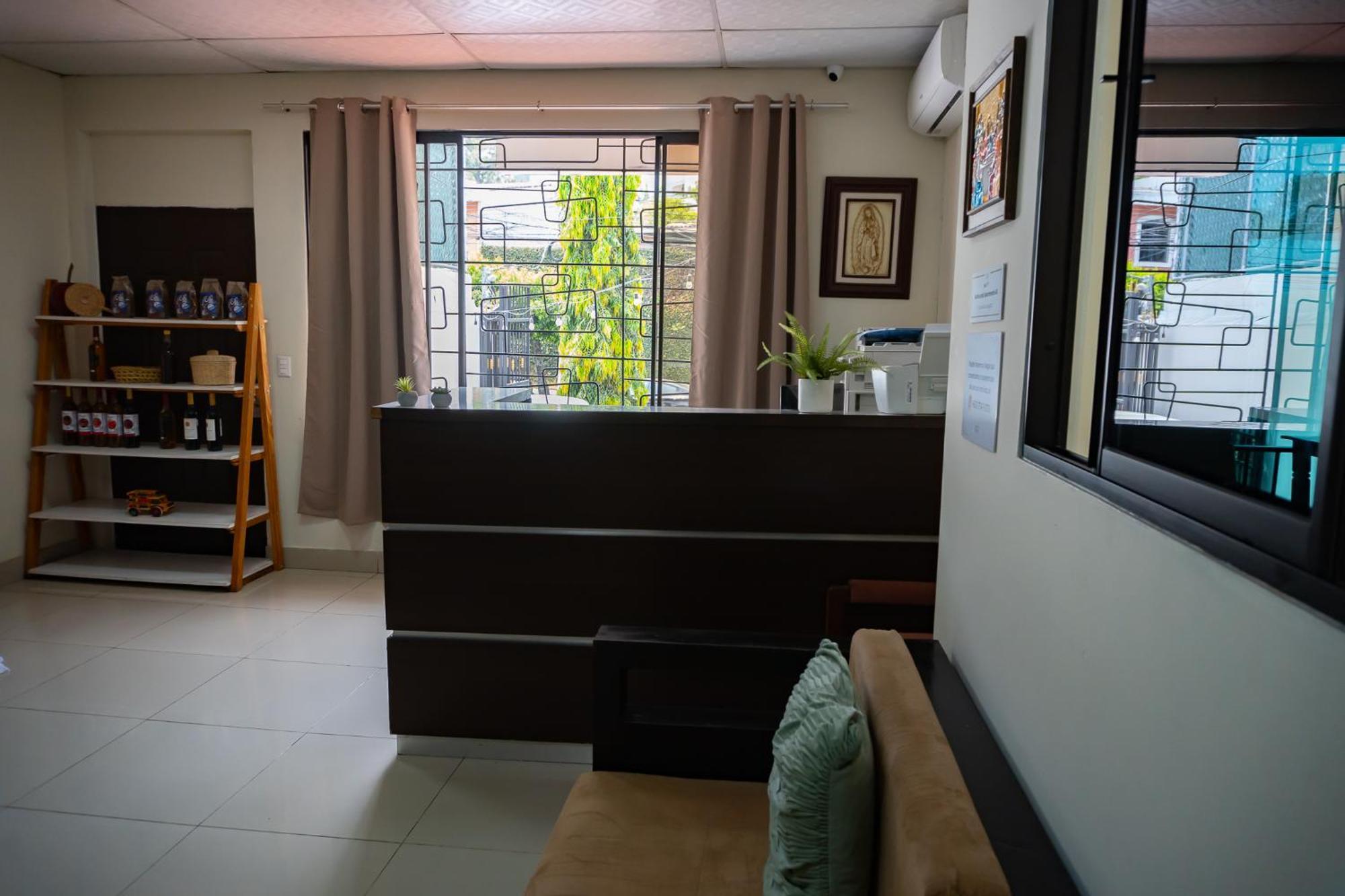 Hotel La Capilla - Suites & Apartments San Benito San Salvador Luaran gambar